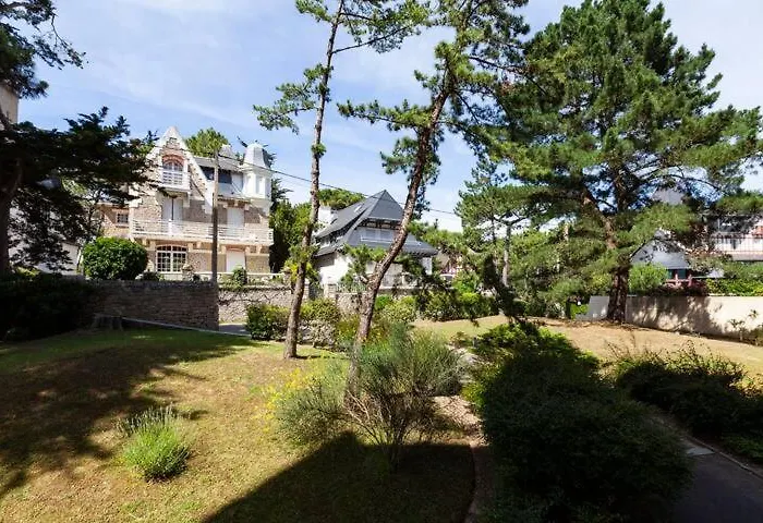 Un Duplex A La Mer La Baule