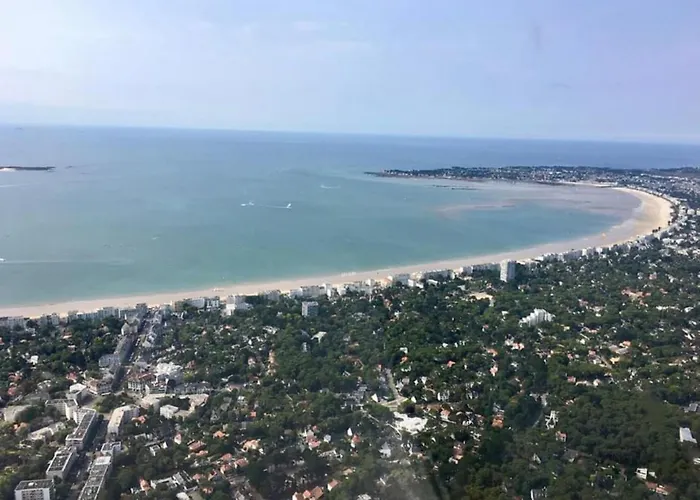 Un Duplex A La Mer * La Baule